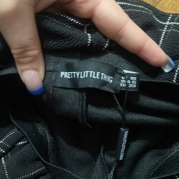 PrettyLittleThing Black Tweed Check Paperbag Skinny Pant - Picture 4 of 5